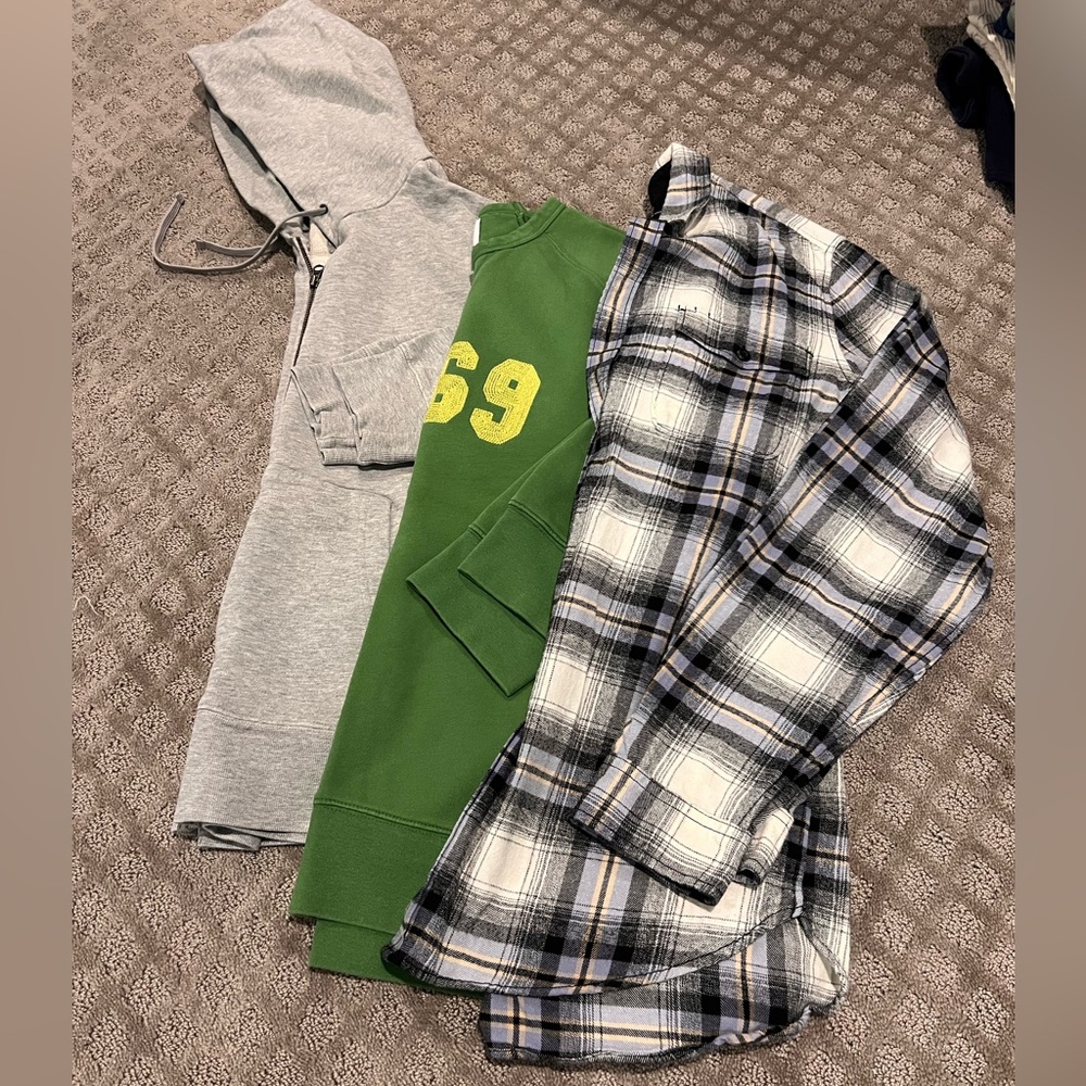 Men’s Gap Sweatshirt Lot